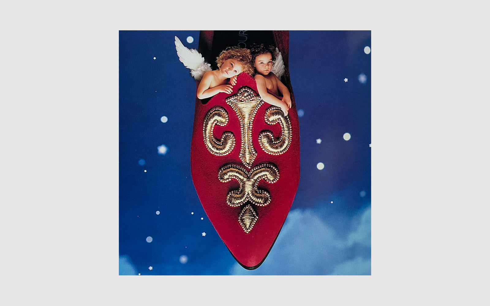 FAW, product: Charles Jourdan Paris (Fig. 4)