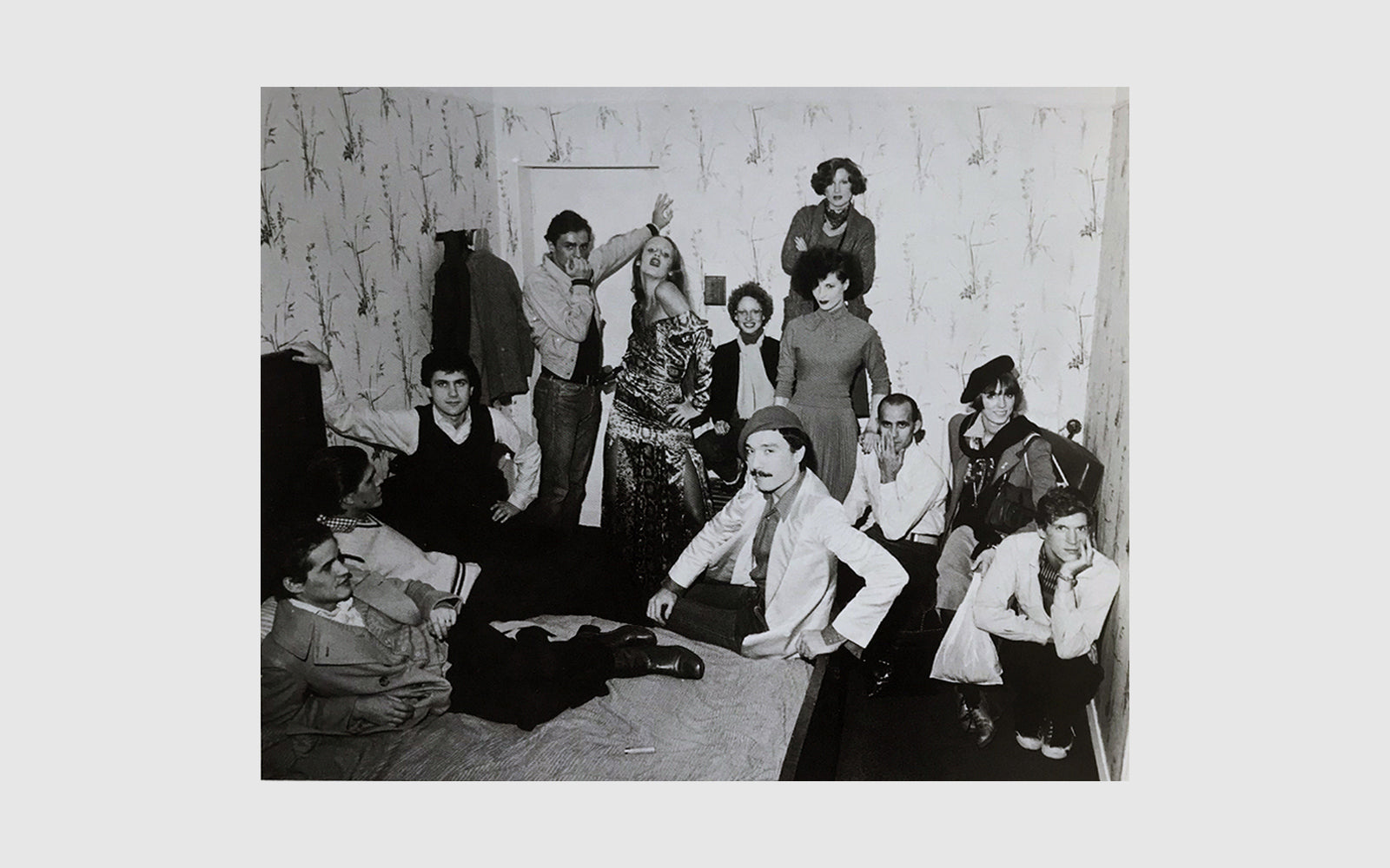 FAW, product: Antonio's girls (Fig. 9)