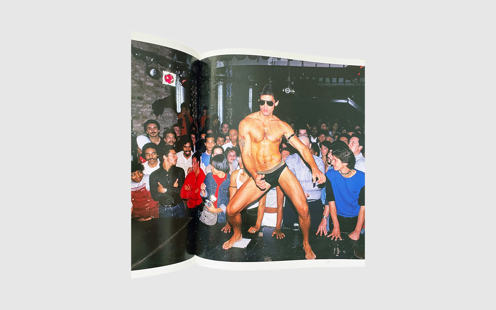 DECADENT 1980-2000