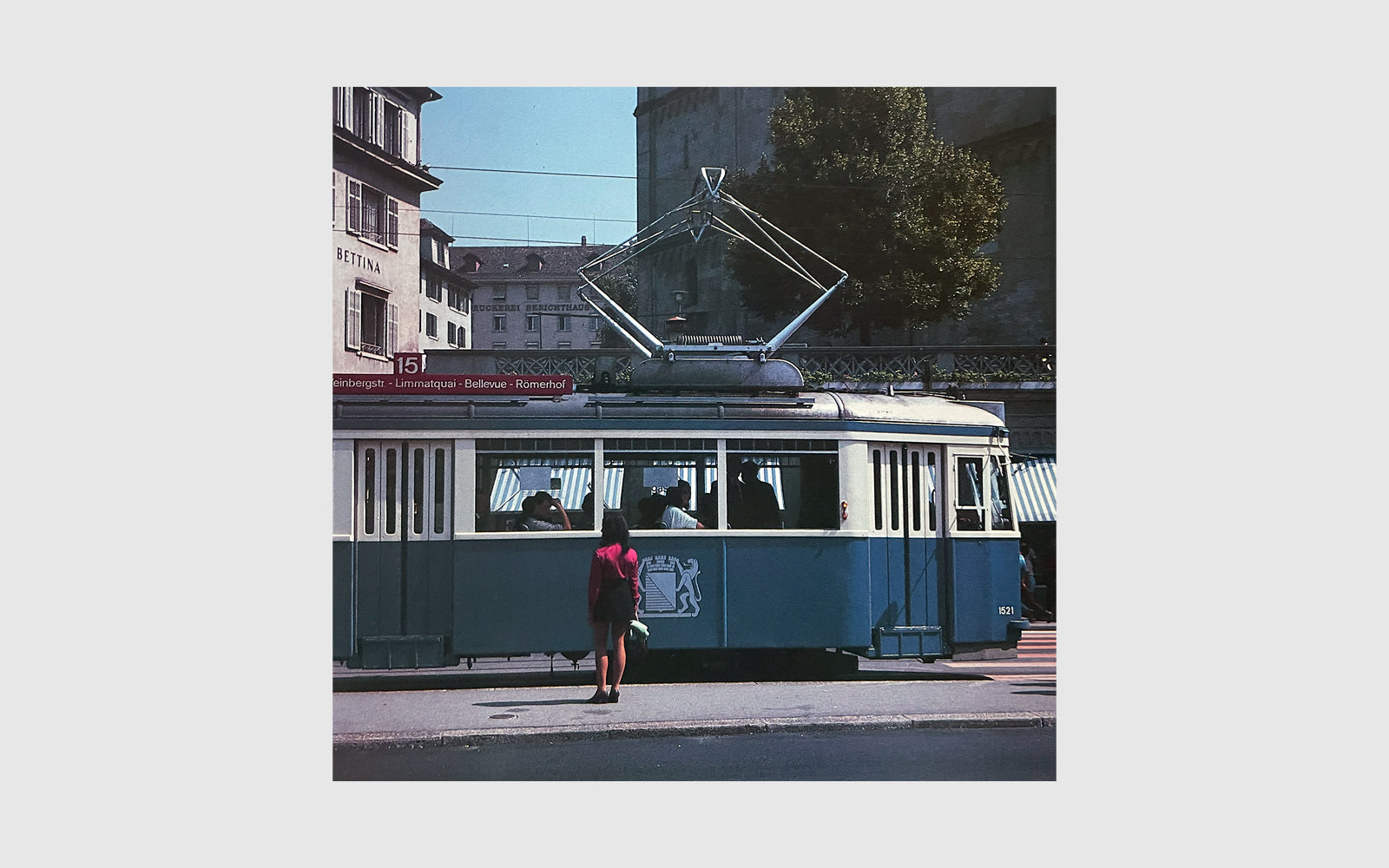 FAW, product: The girl in the street or the bedside bus book (Fig. 7)