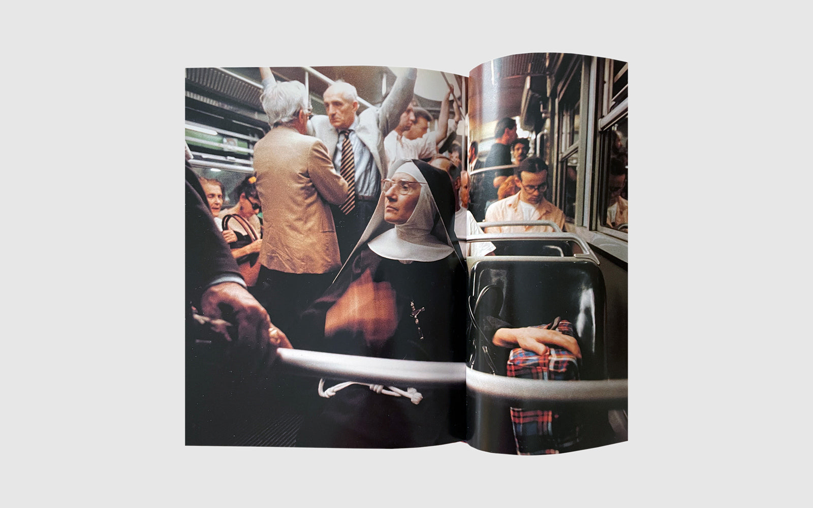 Undergroud travels on the global metro