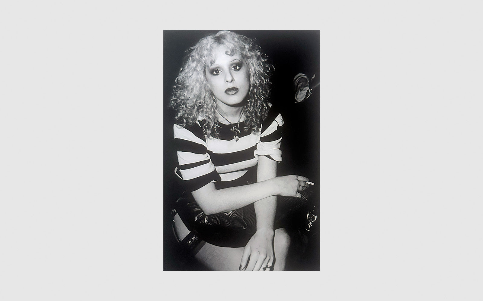 FAW, product: Camera N9 (Fig. 9)