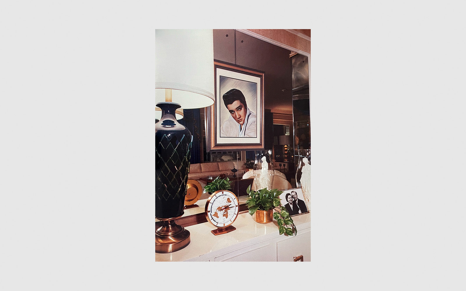 FAW, product: Elvis at Graceland (Fig. 3)
