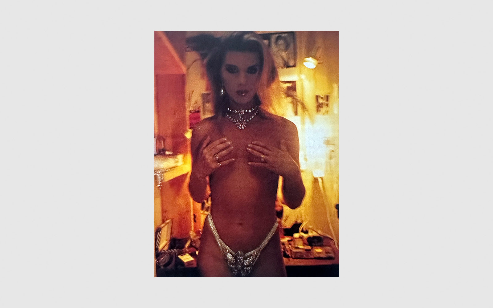 FAW, product: Frieze Issue Nan Goldin (Fig. 3)