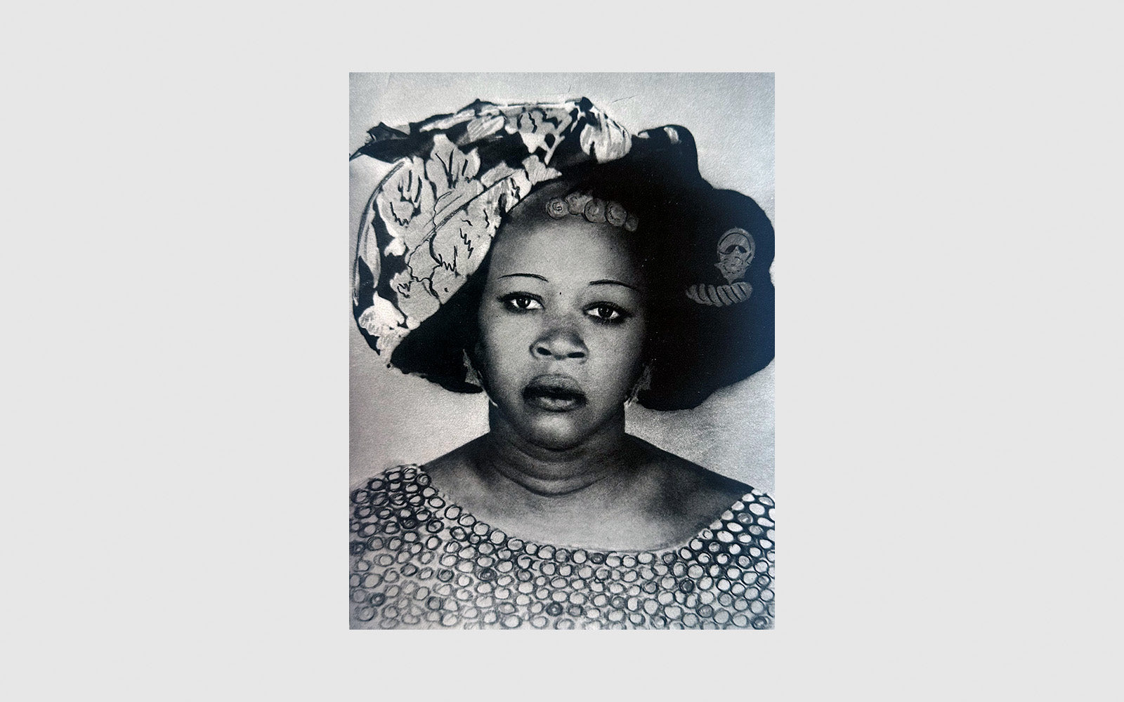 FAW, product: In/sight African Photographers 1940 to the Present (Fig. 2)