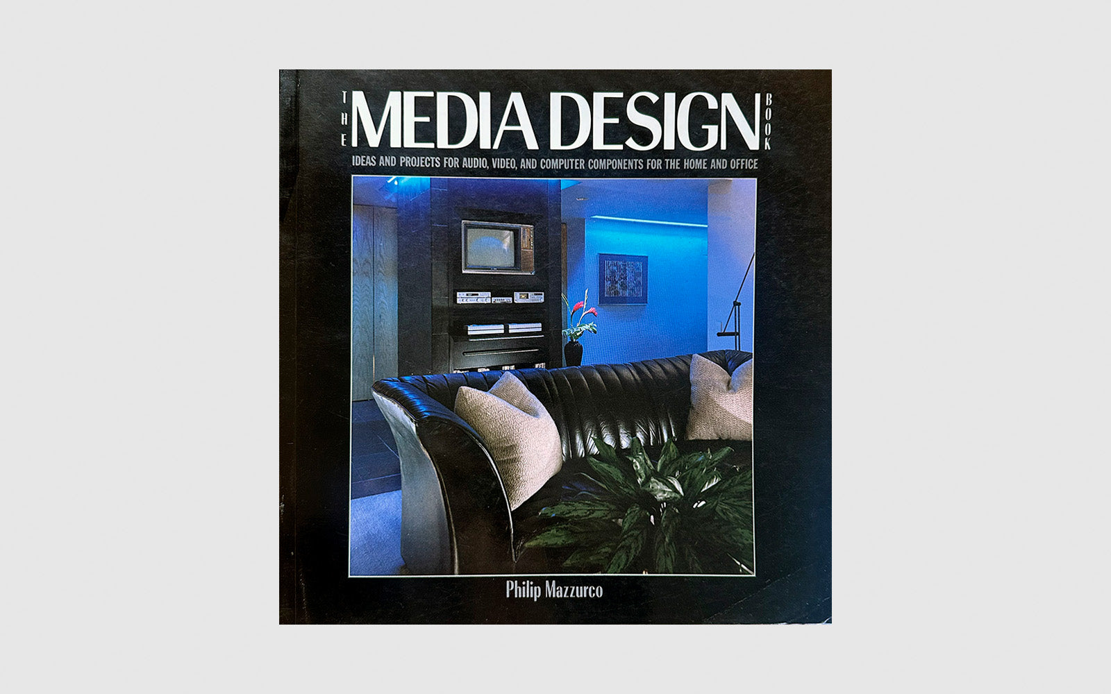 FAW, product: The Media Design Book (Fig. 1)