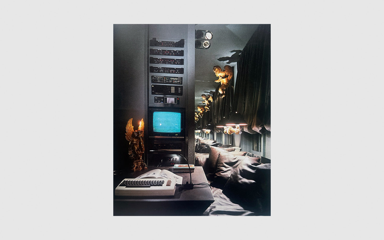 FAW, product: The Media Design Book (Fig. 3)