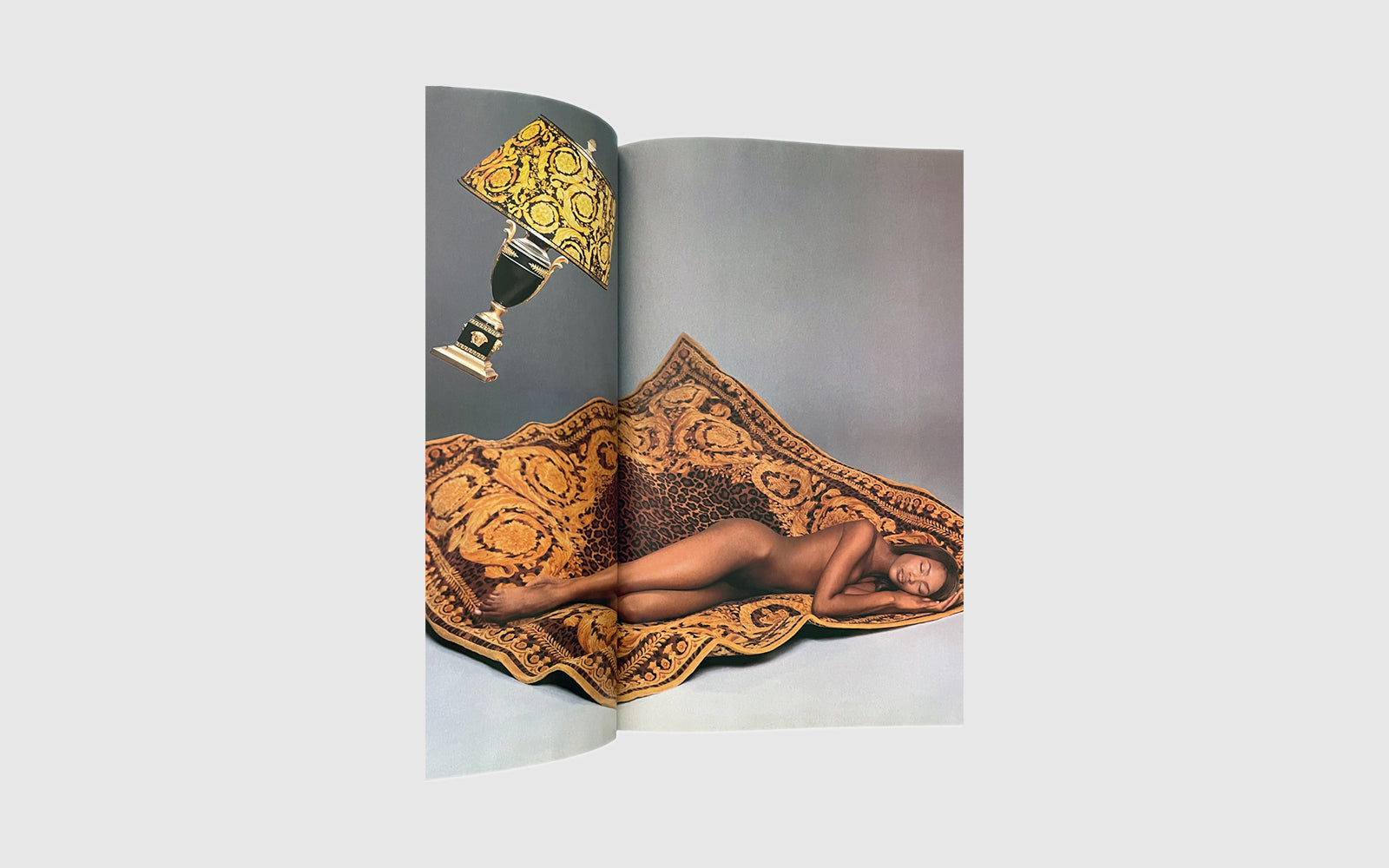 FAW, product: VERSACE S/S 1996 (Fig. 1)